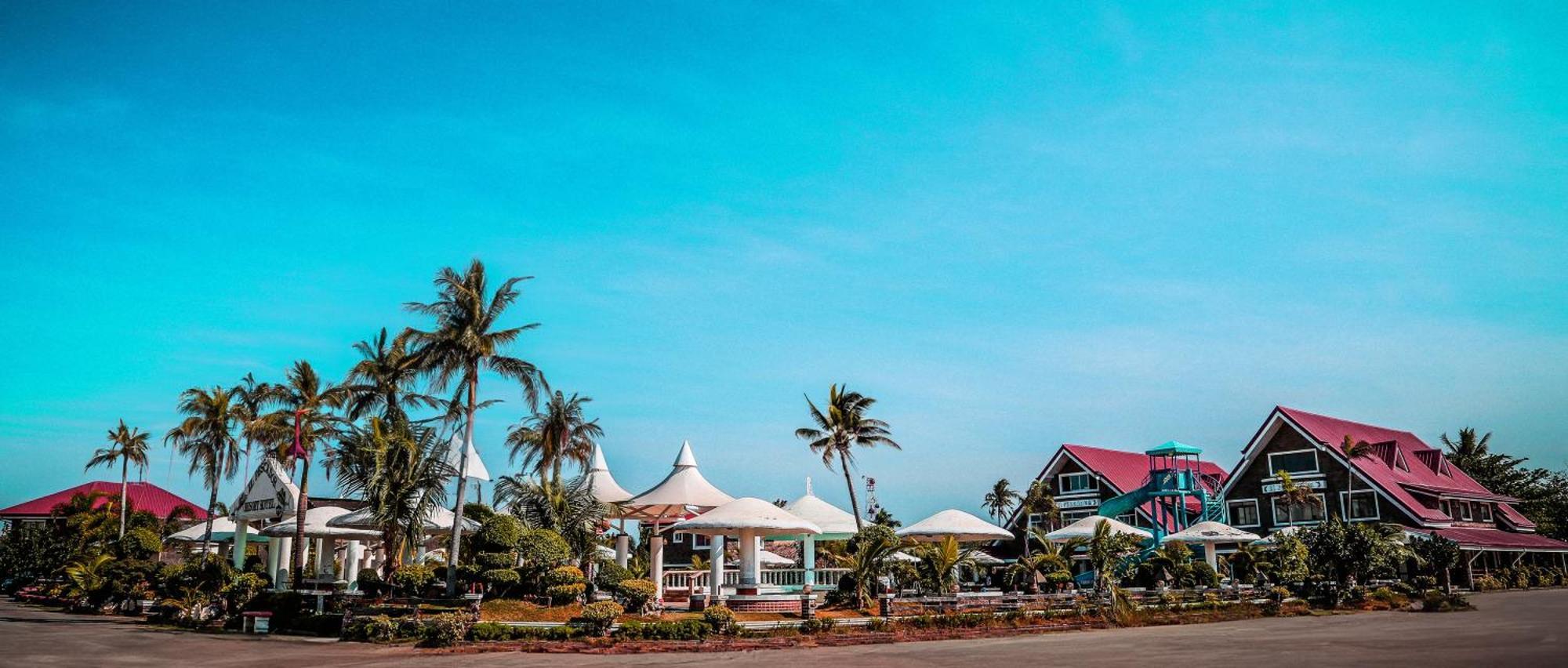 Bolinao El Pescador Resort Hotel מראה חיצוני תמונה